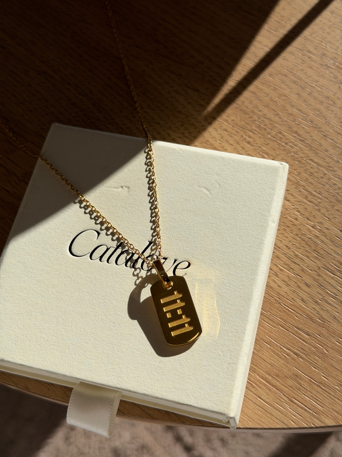 COLLAR 11:11